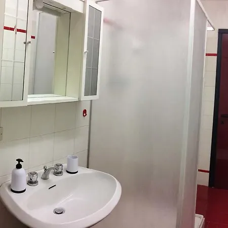 1 * Aosta