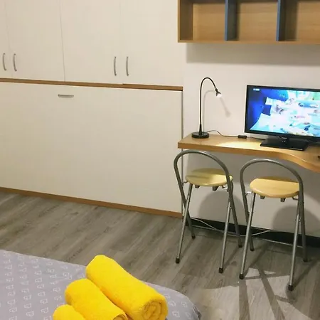 1 公寓 奥斯塔