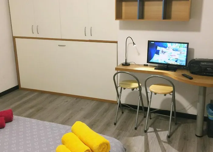 1 شقة أَويستا